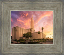 Load image into Gallery viewer, Los Angeles Light of the World