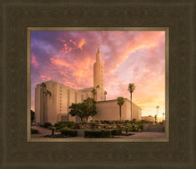 Load image into Gallery viewer, Los Angeles Light of the World