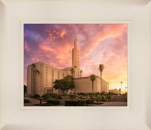 Load image into Gallery viewer, Los Angeles Light of the World