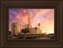 Load image into Gallery viewer, Los Angeles Light of the World