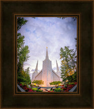 Load image into Gallery viewer, Portland Heavenward