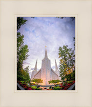 Load image into Gallery viewer, Portland Heavenward