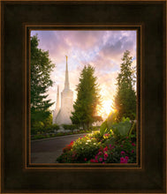 Load image into Gallery viewer, Portland Garden Circle