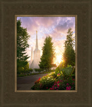 Load image into Gallery viewer, Portland Garden Circle