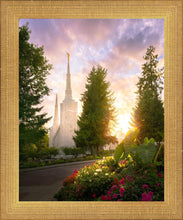 Load image into Gallery viewer, Portland Garden Circle