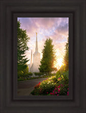 Load image into Gallery viewer, Portland Garden Circle
