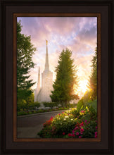 Load image into Gallery viewer, Portland Garden Circle