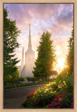 Load image into Gallery viewer, Portland Garden Circle