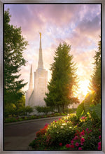 Load image into Gallery viewer, Portland Garden Circle