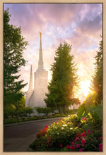 Load image into Gallery viewer, Portland Garden Circle