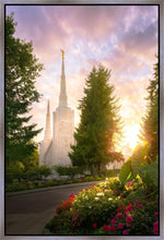 Load image into Gallery viewer, Portland Garden Circle