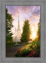 Load image into Gallery viewer, Portland Garden Circle