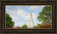 Load image into Gallery viewer, Sacramento Flowers
