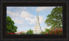 Load image into Gallery viewer, Sacramento Flowers