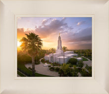 Load image into Gallery viewer, Redlands from on High
