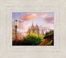 Load image into Gallery viewer, Temple Square Glorious Majesty of His Kingdom