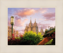 Load image into Gallery viewer, Temple Square Glorious Majesty of His Kingdom