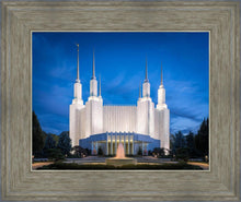 Load image into Gallery viewer, Washington DC Sapphire Glow