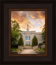 Load image into Gallery viewer, Winter Quarters Summer Window