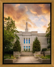 Load image into Gallery viewer, Winter Quarters Summer Window