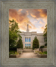 Load image into Gallery viewer, Winter Quarters Summer Window