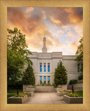 Load image into Gallery viewer, Winter Quarters Summer Window