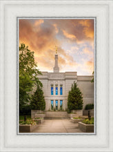 Load image into Gallery viewer, Winter Quarters Summer Window