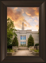 Load image into Gallery viewer, Winter Quarters Summer Window