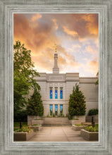 Load image into Gallery viewer, Winter Quarters Summer Window