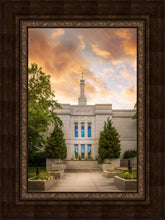 Load image into Gallery viewer, Winter Quarters Summer Window