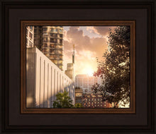 Load image into Gallery viewer, Manhattan Solace