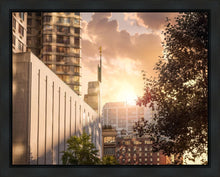 Load image into Gallery viewer, Manhattan Solace