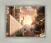 Load image into Gallery viewer, Manhattan Solace