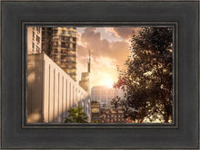 Load image into Gallery viewer, Manhattan Solace