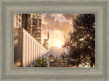 Load image into Gallery viewer, Manhattan Solace