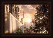 Load image into Gallery viewer, Manhattan Solace