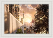 Load image into Gallery viewer, Manhattan Solace