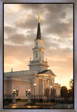Load image into Gallery viewer, Hartford Radiance