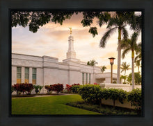 Load image into Gallery viewer, Kona Sunset Panorama