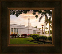 Load image into Gallery viewer, Kona Sunset Panorama