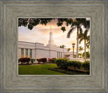 Load image into Gallery viewer, Kona Sunset Panorama