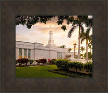 Load image into Gallery viewer, Kona Sunset Panorama