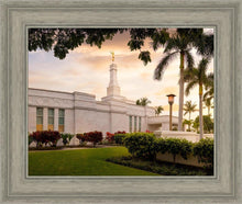 Load image into Gallery viewer, Kona Sunset Panorama