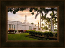 Load image into Gallery viewer, Kona Sunset Panorama