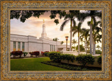 Load image into Gallery viewer, Kona Sunset Panorama