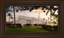 Load image into Gallery viewer, Kona Sunset Panorama