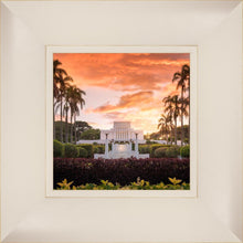 Load image into Gallery viewer, Laie Spread Thy Word