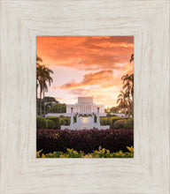Load image into Gallery viewer, Laie Spread Thy Word
