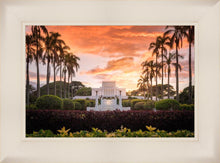 Load image into Gallery viewer, Laie Spread Thy Word