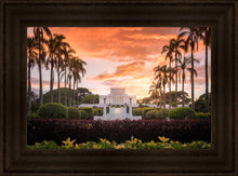 Load image into Gallery viewer, Laie Spread Thy Word